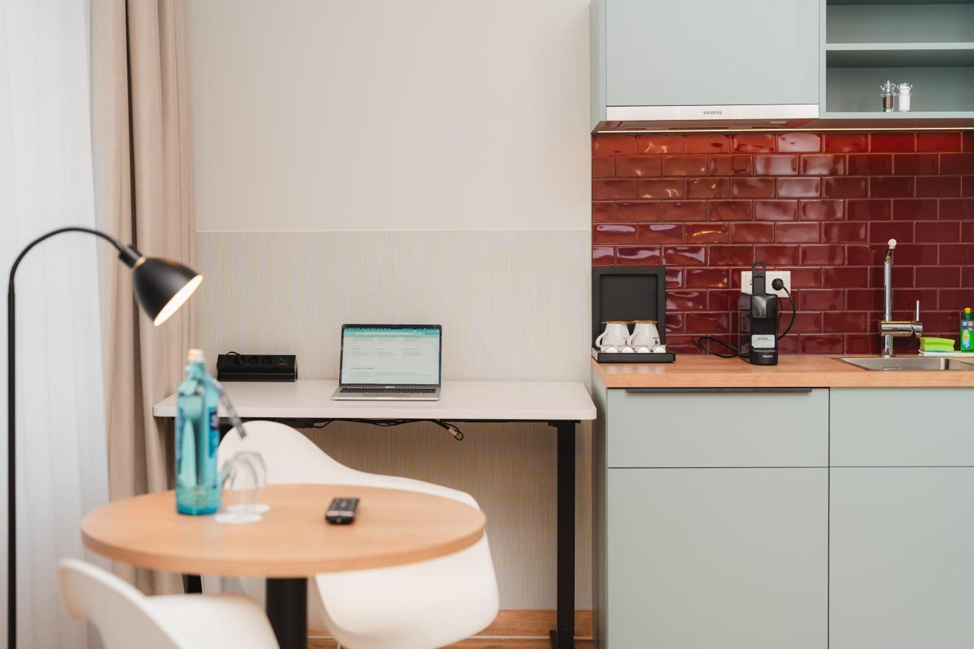 H24 Hotel Apartments Eberswalde 외부 사진